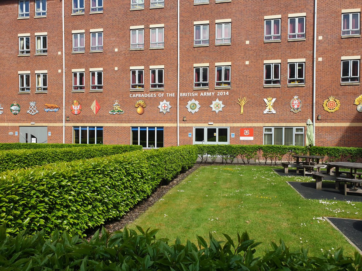 Paz19Michael's tweet photo. This week I visited AFC Harrogate and Guards Coy at ITC Catterick.  The potential soldiers in training continue to impress me. 

#welshguards #army #afcharrogate #Itccatterick #tipofthespear https://t.co/SxUX4oP8oc