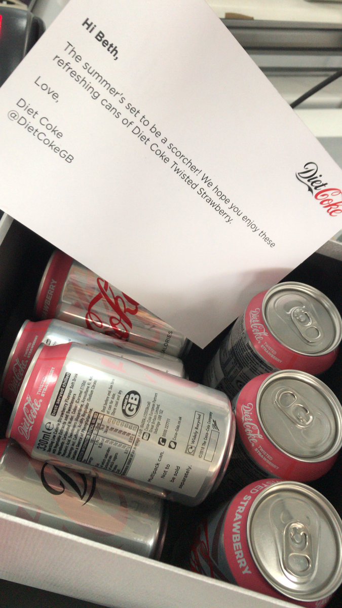 Bethallcock_x's tweet photo. Thank you @DietCokeGB & @WelcomeToFrank for my delicious fizzy Friday treat. Twisted Strawberry DC making a tasty start to the Bank Hol 🍓🥤#dietcoke #dc4me #dietcokestrawberry https://t.co/gy0YZfy5t3