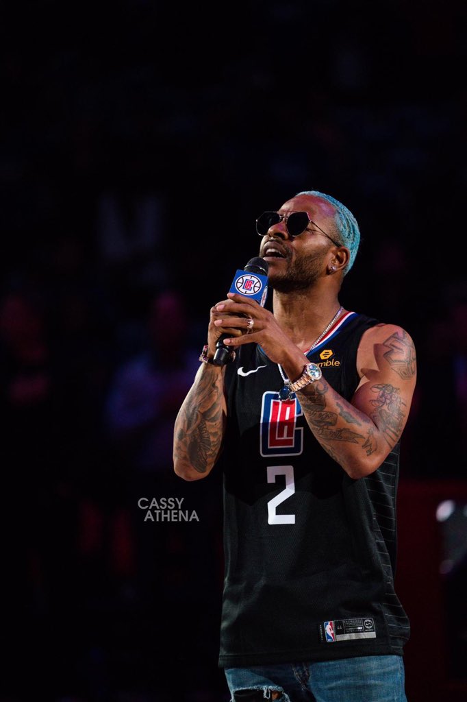 EchoingSoundz's tweet photo. 😎 What's your FAVORITE 🎶 #EricBellinger song ? Tell us below 👇🏽
#weseestars🌟☄💫 #echoingsoundz✨🎤 https://t.co/itx7WWmqYj
