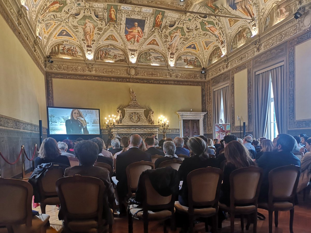 RosellaScalone's tweet photo. 🌿La terra non appartiene agli esseri umani ma siamo noi ad appartenere ad essa
🍀Cambiamo rotta
#svilupposostenibile #eticlab #regioneliguria
ASviS - Alleanza Italiana per lo Sviluppo Sostenibile Eticlab #CSRIS19GE https://t.co/qQmxan0RLL