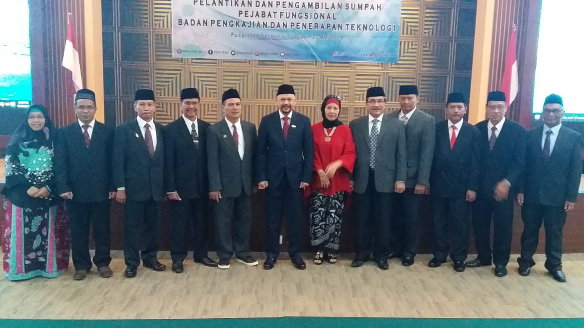 ptik_bppt's tweet image. Selamat atas pelantikan bpk. Andi Djalal Latief sebagai pejabat fungsional Perekayasa Utama (Kamis, 23 Mei 2019). Semoga dapat menjadi contoh dan penyemangat bagi perekayasa PTIK dan BPPT lainnya. 
#BPPTSolidSmartSpeed
#ptikbppt