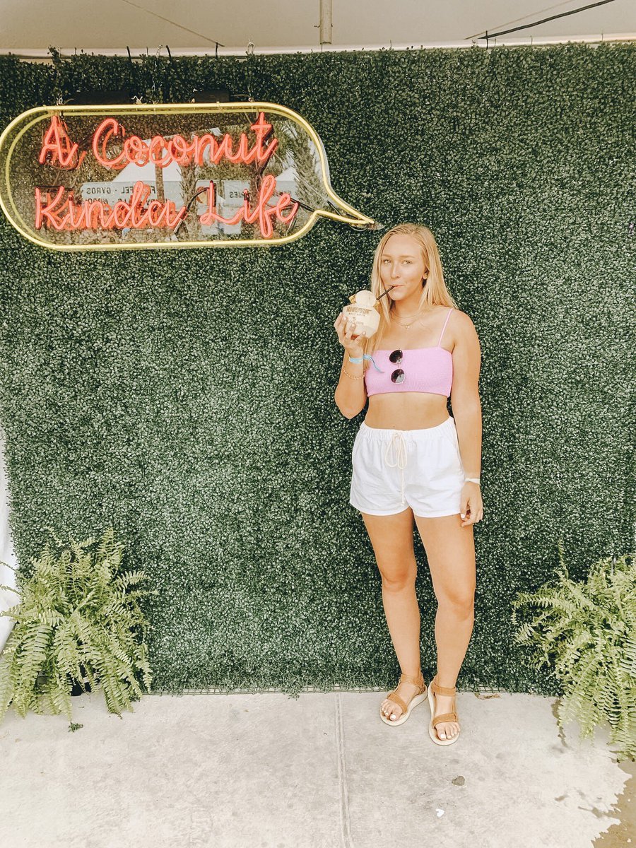 Going coconuts for summer days like these! ☼ Follow us all summer long with the hashtag #unfadpitravels