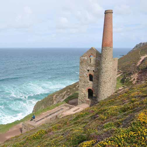 Come along on your <a href="/AggieCycles/">AggieCycles</a> and enjoy the #bankholiday fun <a href="/STAGNESHOTEL/">St Agnes Hotel</a>. Great #food &amp; #drinks thoughout the #weekend &amp; street #fayre #pasty #competition &amp; #live music on #bankholidaymonday