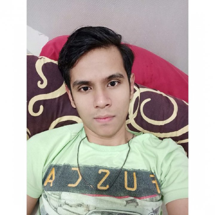 top_free's tweet photo. ayo pergi bersamaku > #suport receh on #BIGOLIVE https://t.co/0UBuNpLPbV https://t.co/RDCm76uJ9r