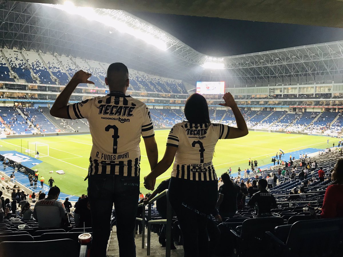 chapu_leal's tweet photo. @SomosRayados O tambien asi 👀 #RFM7 https://t.co/IqlmWFtKgy