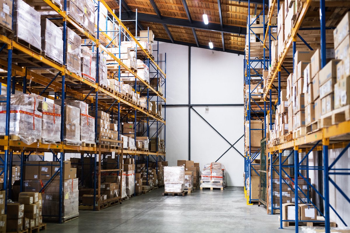 HarrisHandling's tweet image. Need an effective system for your warehouse or facility? Contact us today to learn how we can help make your operation run smoother and more effective. harrishandling.com

#Warehouse #DistributionCenter #Ecommerce #MaterialHandling #distribution #Storage #NC