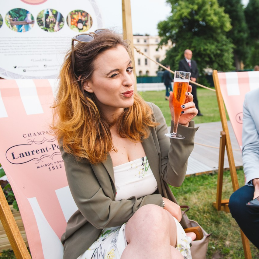 lp_1812's tweet photo. Out of office: On, It's time to switch off!
What are you doing to celebrate the #Bankholiday ? Image credit @TasteofLondon https://t.co/48mQ0URdEA