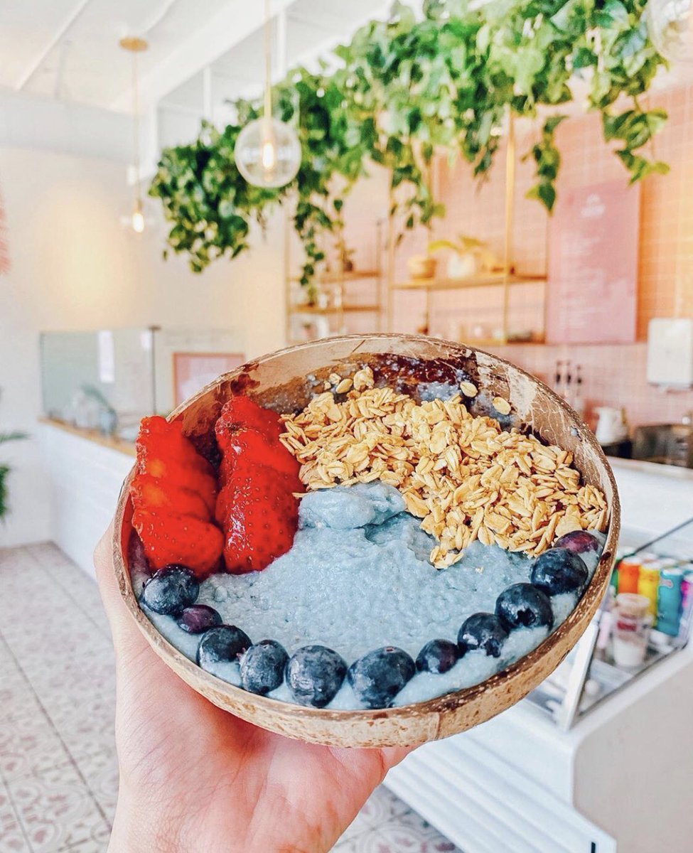 Sunny day and Juice Mi in Balboa Village 😍☀️🍓🍋🍍. Tag your photos #dineNB for a chance to be featured. 📸: @basicandhungryeats