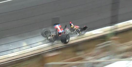indy44's tweet image. Big crash at the start. Both drivers walked away. #Freedom100 #IndyLights #RoadToIndy
