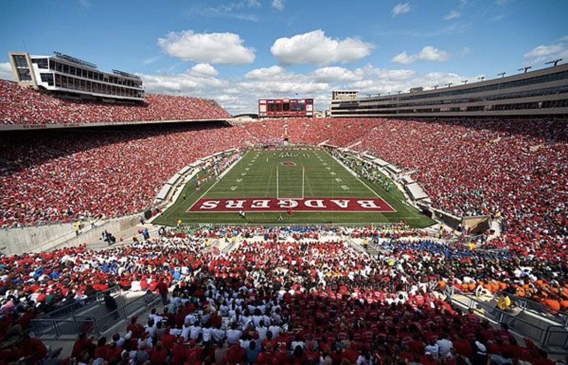 raiderdamuni's tweet photo. Feeling so Humbled and Blessed to have received a BIG 10 offer from The University of Wisconsin ! Thank you Coach @UWcoachnokes #gobadgers https://t.co/kNyxfnTc3t