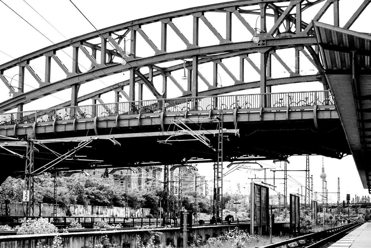 Bösebrücke #BornholmerStraße #blackandwhitephotography