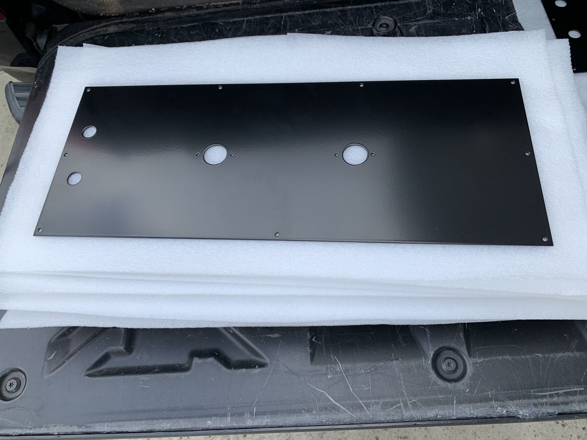 GackBuilt's tweet photo. Back from #PowderCoating woot! Next stage is getting #Art process, fingers crossed can get these ready in the near future 👊 #Sente #SnakePit #MiniGolf #ChickenShift #Fabrication #Sheetmetal #RetroGaming #GackBuilt #ElectroGalvanized #Arcade #Reproduction https://t.co/akxar9HdVy