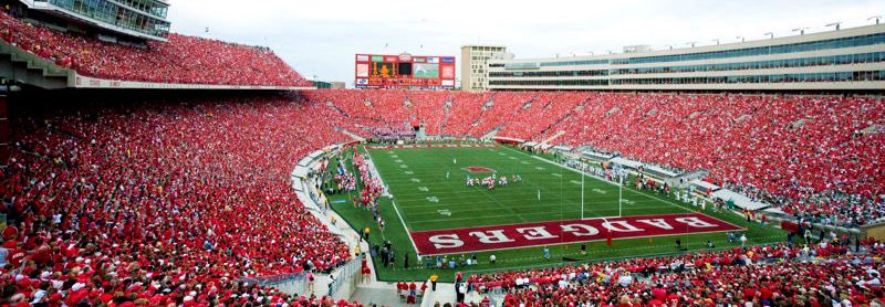 LoganFano's tweet photo. Blessings!! I am so grateful to receive an offer from The University of Wisconsin! 🔴⚪️🧀 #GOBADGERS https://t.co/qaM2nCf5E0