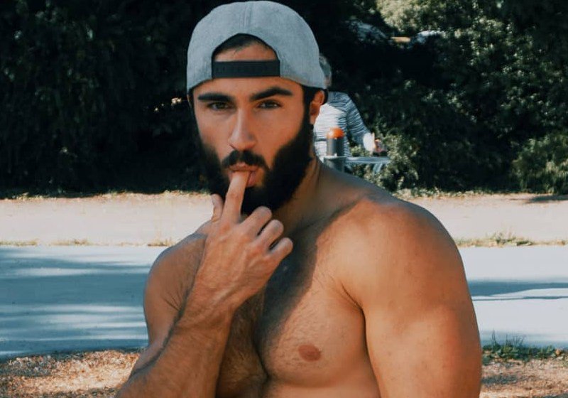 Insta-Stud: Baptiste Dejeux homorazzi.com/article/baptis…