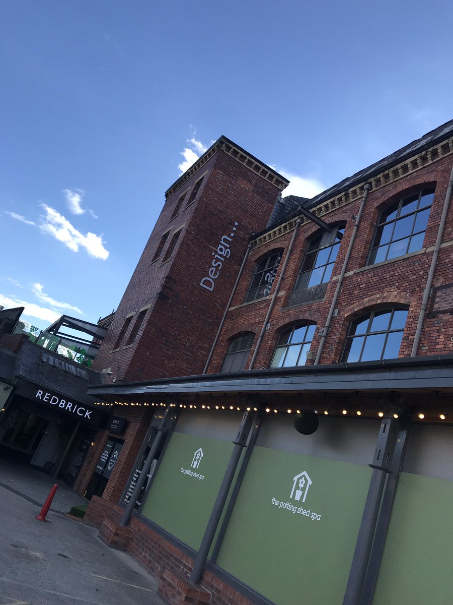 je_architect's tweet image. @Redbrick_Mill Wow.... what a place! A designers dream. (And no pushy sales people)