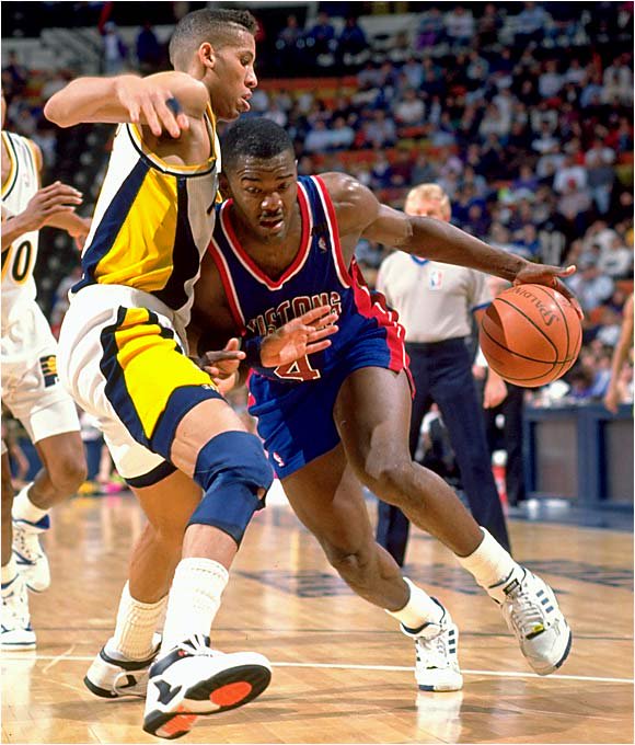 Happy birthday, Joe Dumars.

Nice hair, 