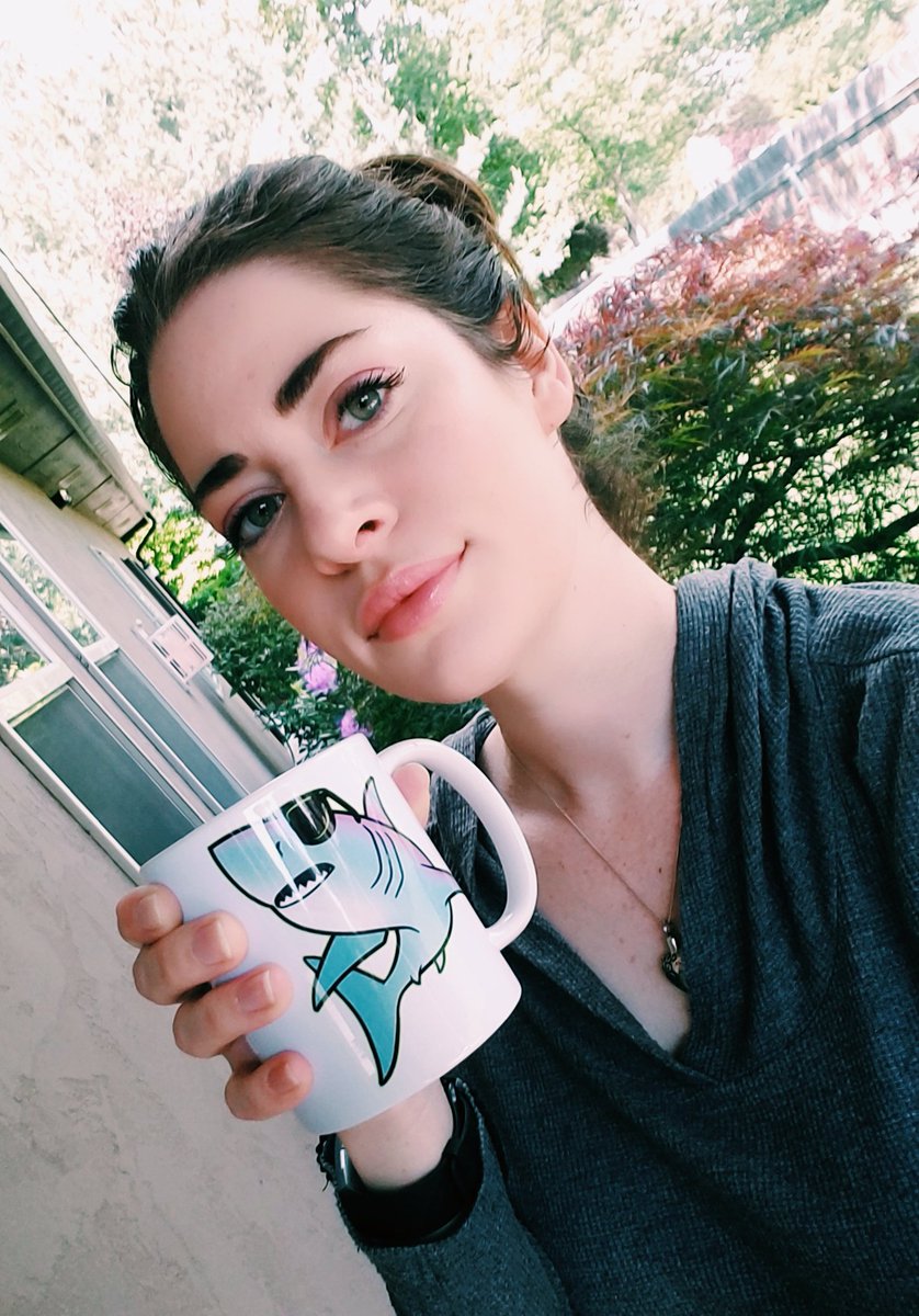 🔴 L I V Ξ

> It's coffee time. 

twitch.tv/katiepeterspla…