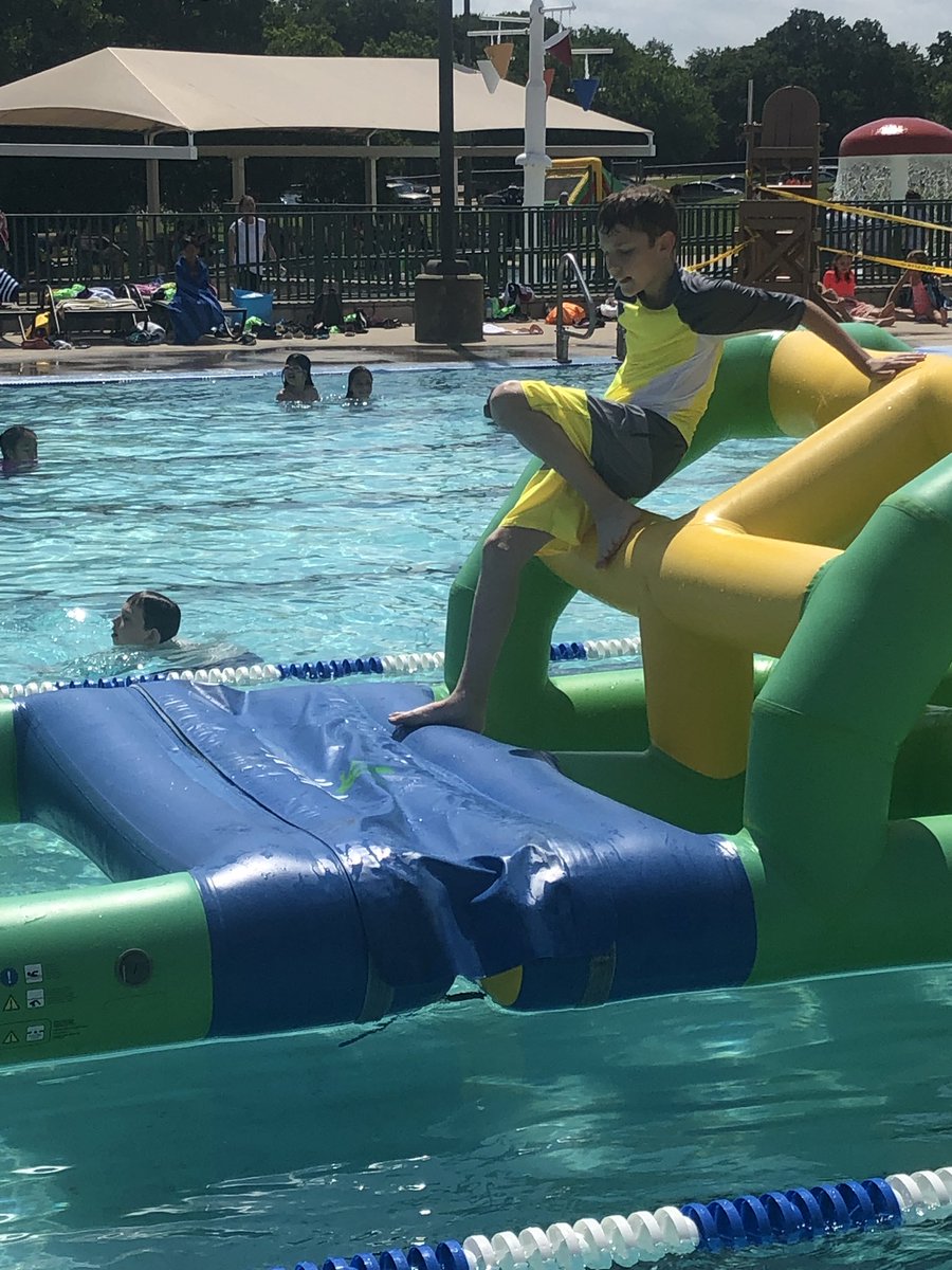 GESGeider's tweet image. 4th graders ❤️ Field Day!!! @GESCurnow @GESMauldin @GESMBASIL #GESShineon