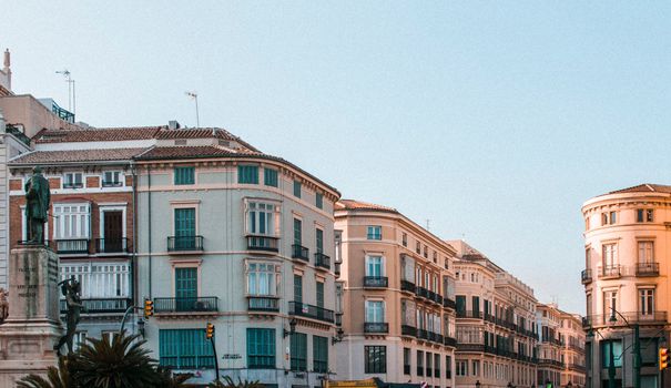 C'est le moment de miser sur l'immobilier pour réduire ses impôts sharee.me/t/QWGh sharee.me/t/QWGh