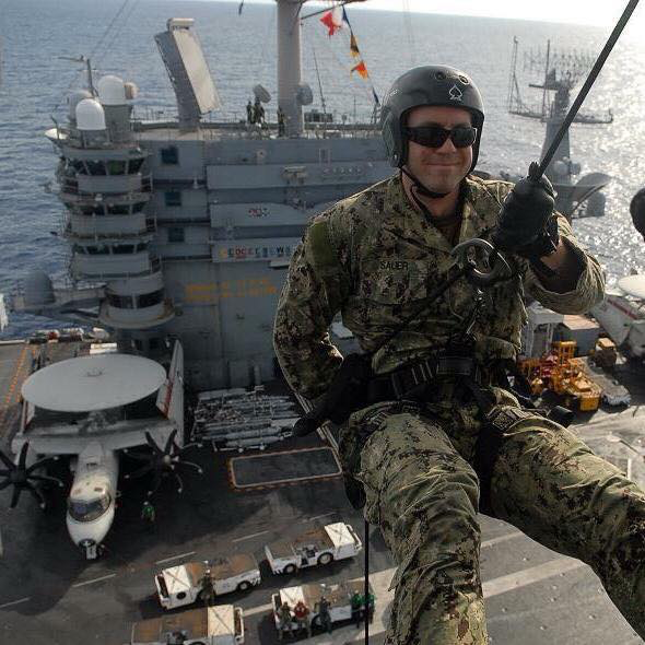 4/ I jumped out of planes above three different continents, sometimes in the middle of the night and from 20,000 feet. That's an experience.I dangled from helicopters over the Philippine Sea and the South China Sea, sometimes while the Chinese Navy was watching!