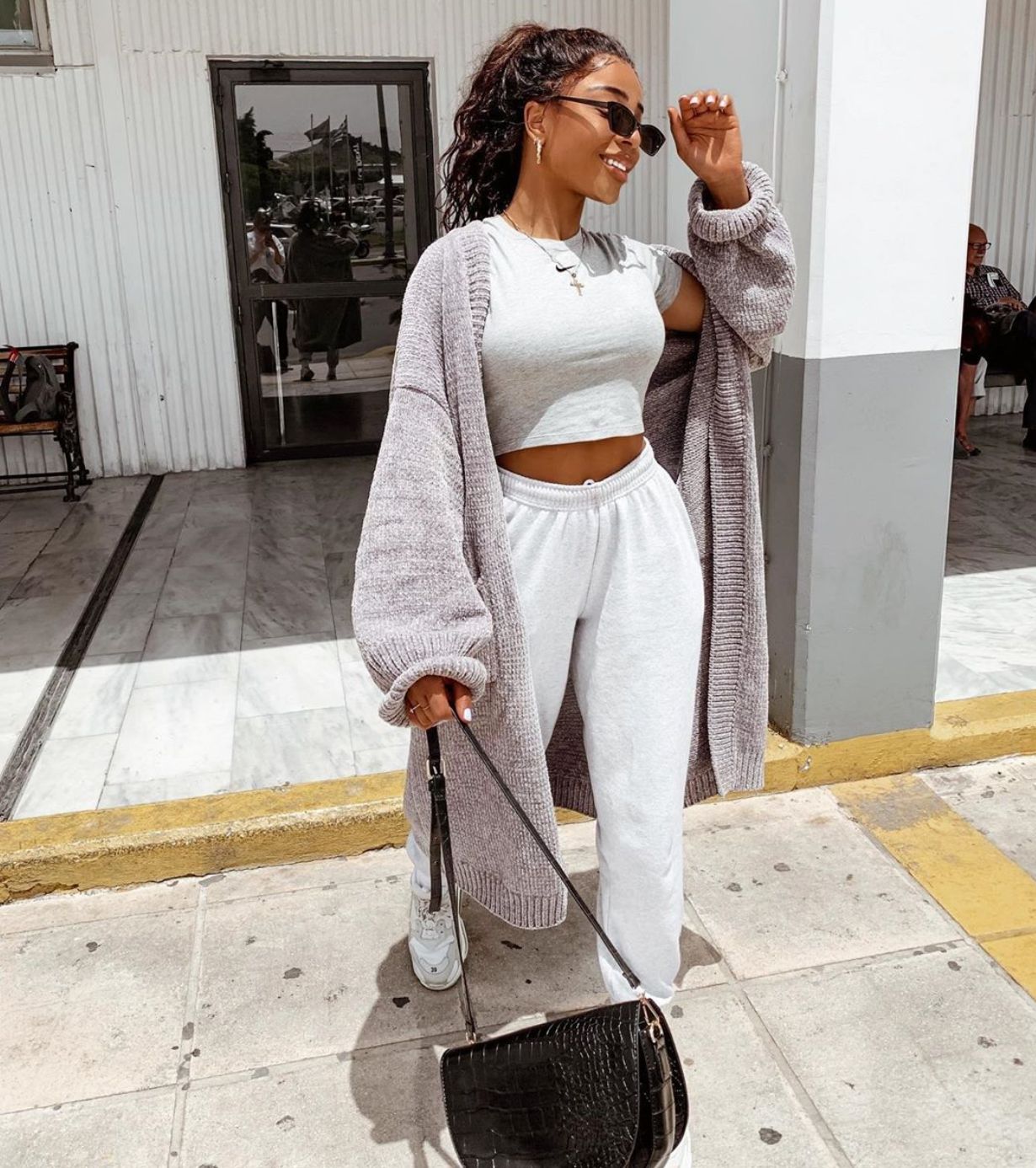 House of CB on X SarahJoHolder feeling relaxed in our Celine cardigan Shop https t VxnoV5QHT4 https t gnTXgpeIY5 X