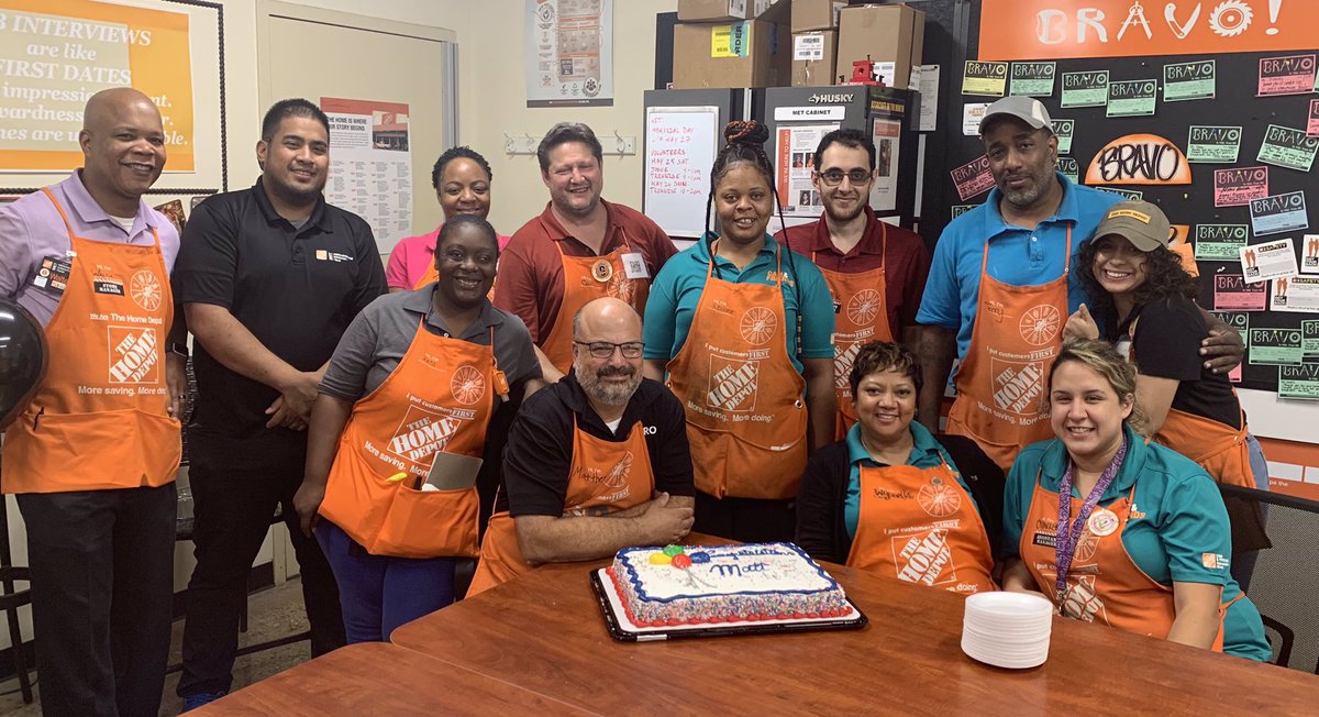 Saying congratulations and goodbye to Matt, one of our best.  No need to wish you luck, we know you’re going to succeed!  Look out SW Region PARs!