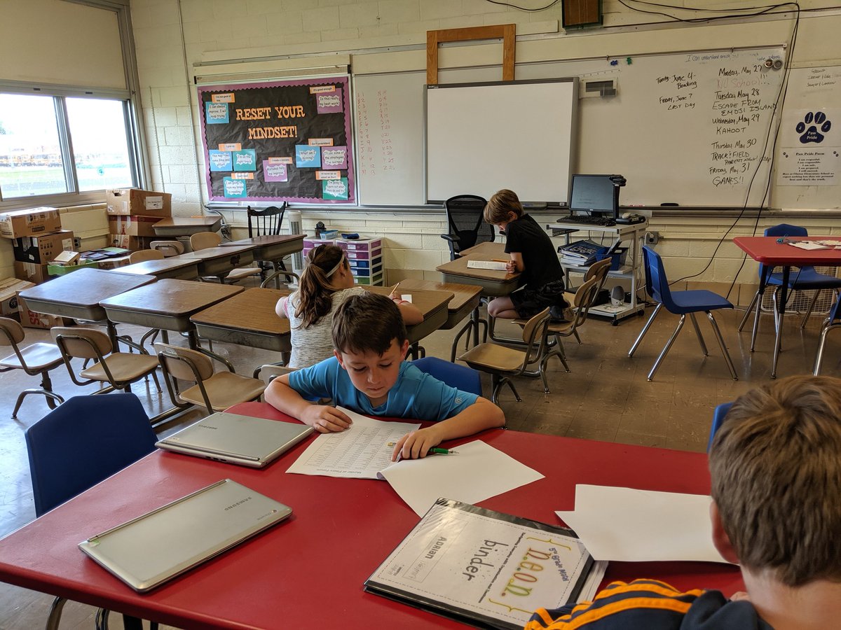 LLund98's tweet photo. Advanced Mathers solving each other's murder mysteries!!!#Becougarproud https://t.co/FTeBKpGzYV