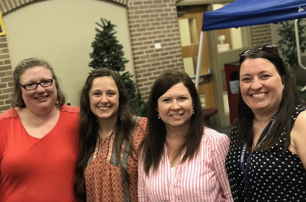 bhicks2220's tweet photo. Our last day as a 4th grade team. The 2018-2019 school year has been awesome. Thank you ladies for making it so much fun. 💜 you. @BlytheBower @msmartinbb4 @salyer_april @brandie_arnold #bbam #gobeyondccs https://t.co/yyWDTwis49