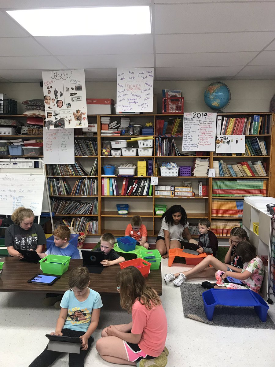 SuperJZip's tweet photo. All school read aloud this week! #readlap #redbud132 https://t.co/cIduRA94I2