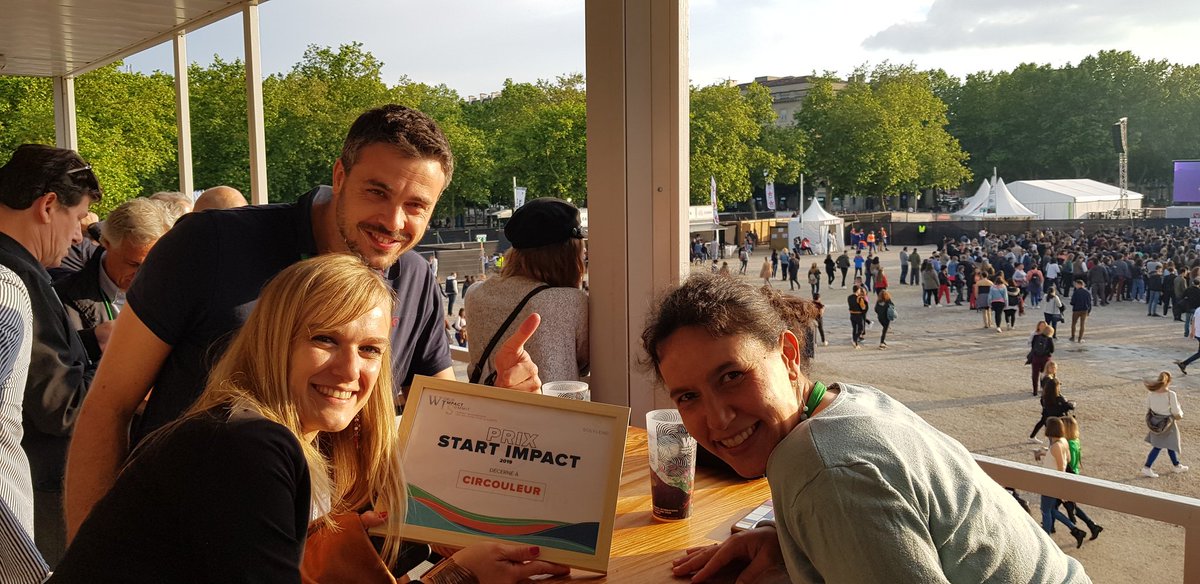 Grau_Etienne's tweet photo. Now time to relax with @Circouleur who won the start up prix at @WIS2019.

Let's enjoy #WISFEST with @VirginRadiofr and @IamTomWalker https://t.co/rqDEoGcUzU