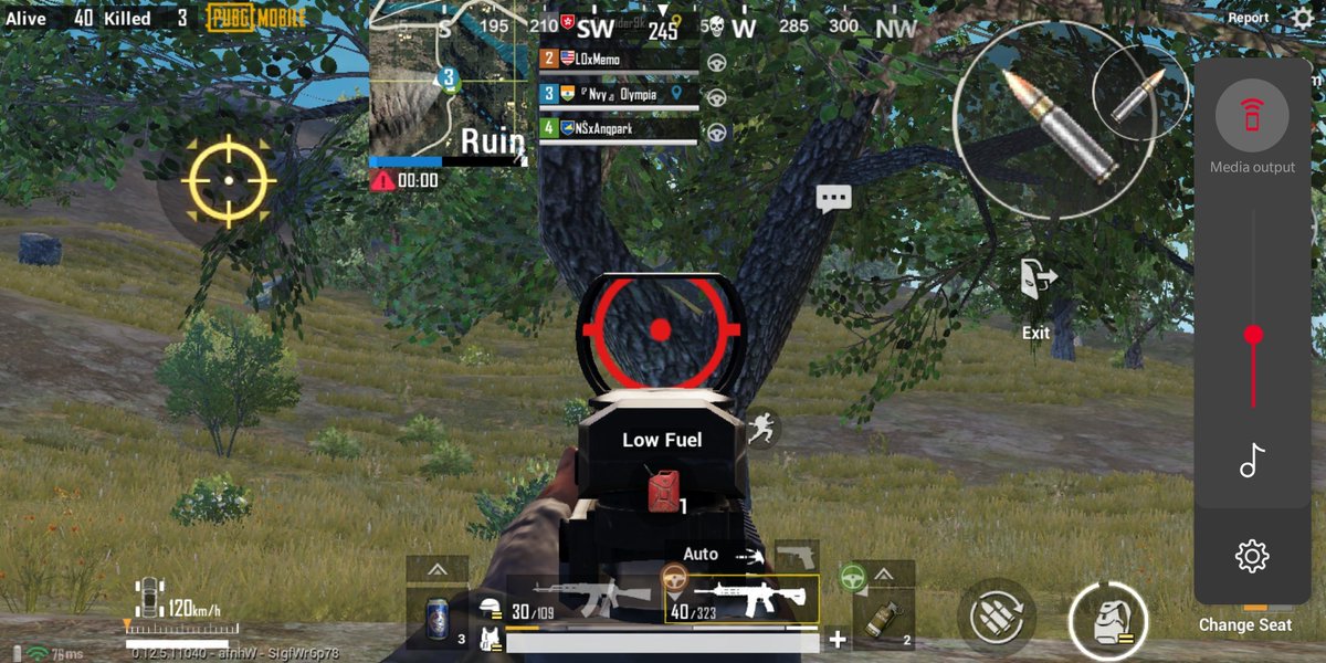 Oly_1213's tweet image. #FixTheGame Nice red dot scope I have...