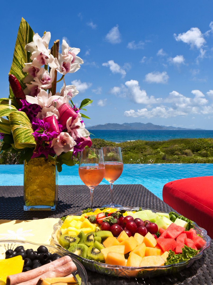 This is your dream, live it in color. 
🏠: Tequila Sunrise | Anguilla

bit.ly/2M6Nct8