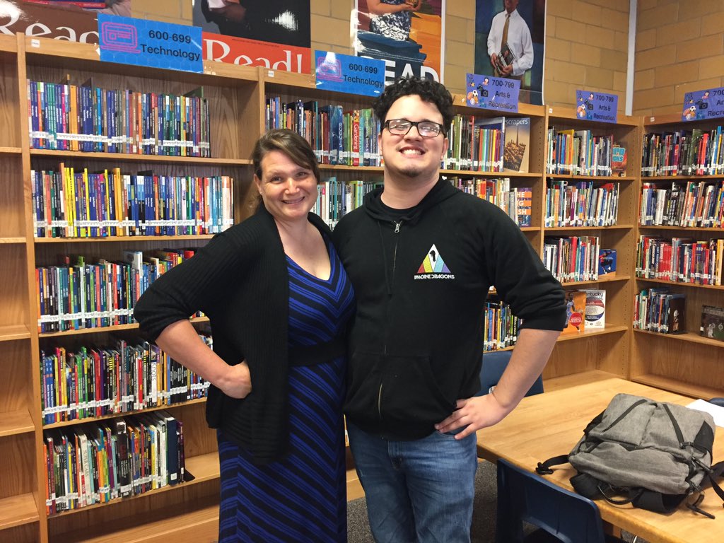 valleyhslibrary's tweet photo. The incredible writer @KatieMcGarry has led a writer’s workshop with one of our seniors since he was a freshman. Thank you for this amazing gift to our students! @ValleyViking003 #JCPSLibraries #JCPSReads @JCPSLMSDrLynn @JCPS_LMS https://t.co/TcsGKIMuQM