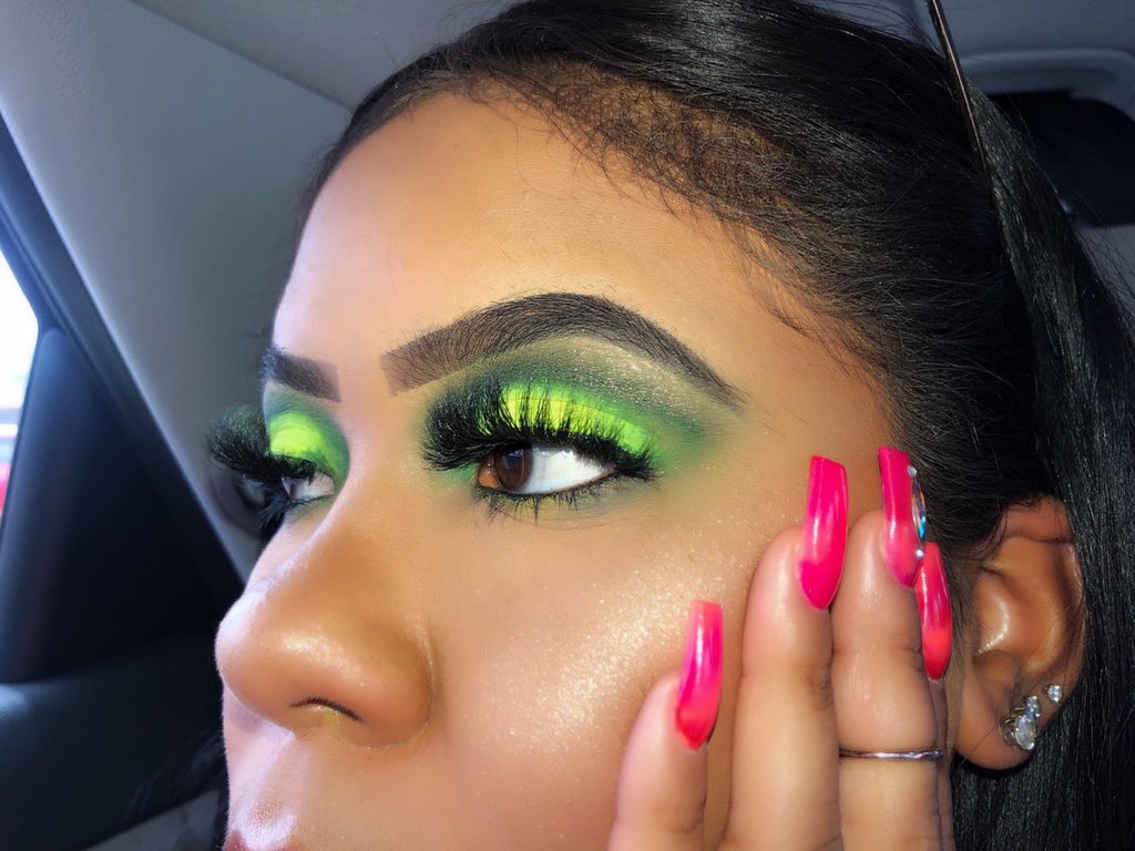 evylashandco's tweet photo. Festival Looks!💫🤙🏼🦋🌻 Don’t forget to buy your Fav #evylashes for any upcoming festivals this summer! 😎 https://t.co/DzBAPX4wae