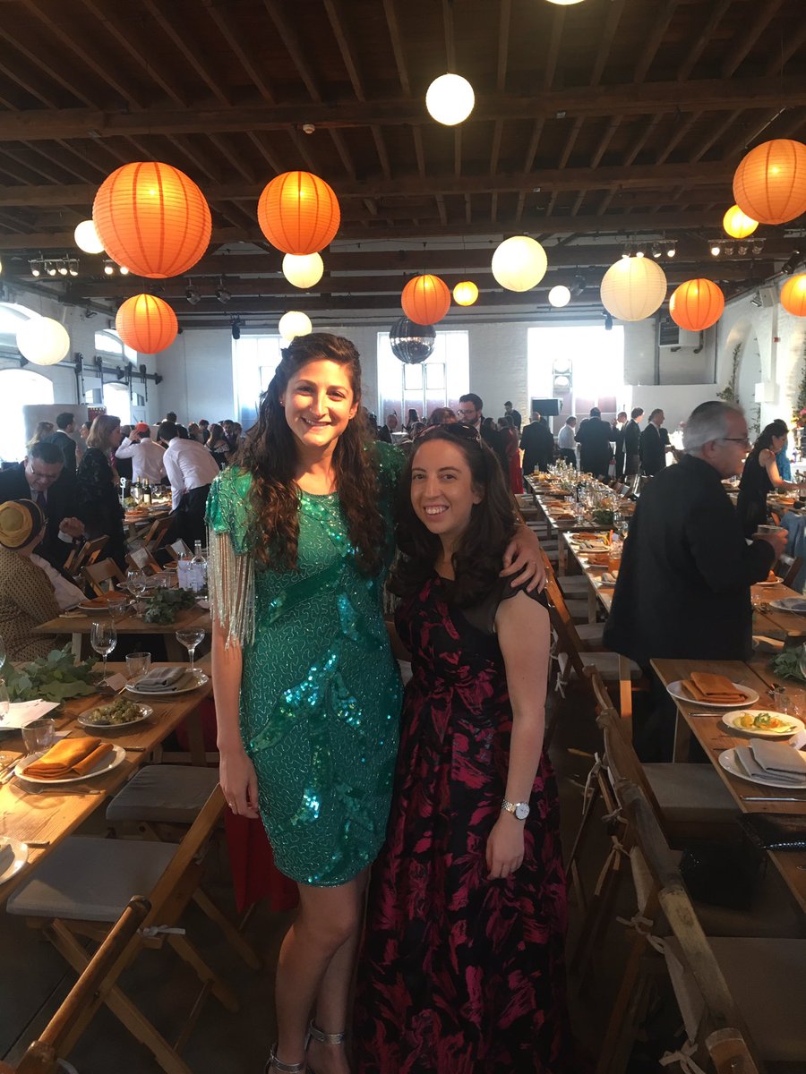 AlexPrinsley's tweet photo. What. A. Week. @TEDTalks #TEDInterview @london_kindred
#Wedding
#SleepNow https://t.co/j4MINF3Yxm