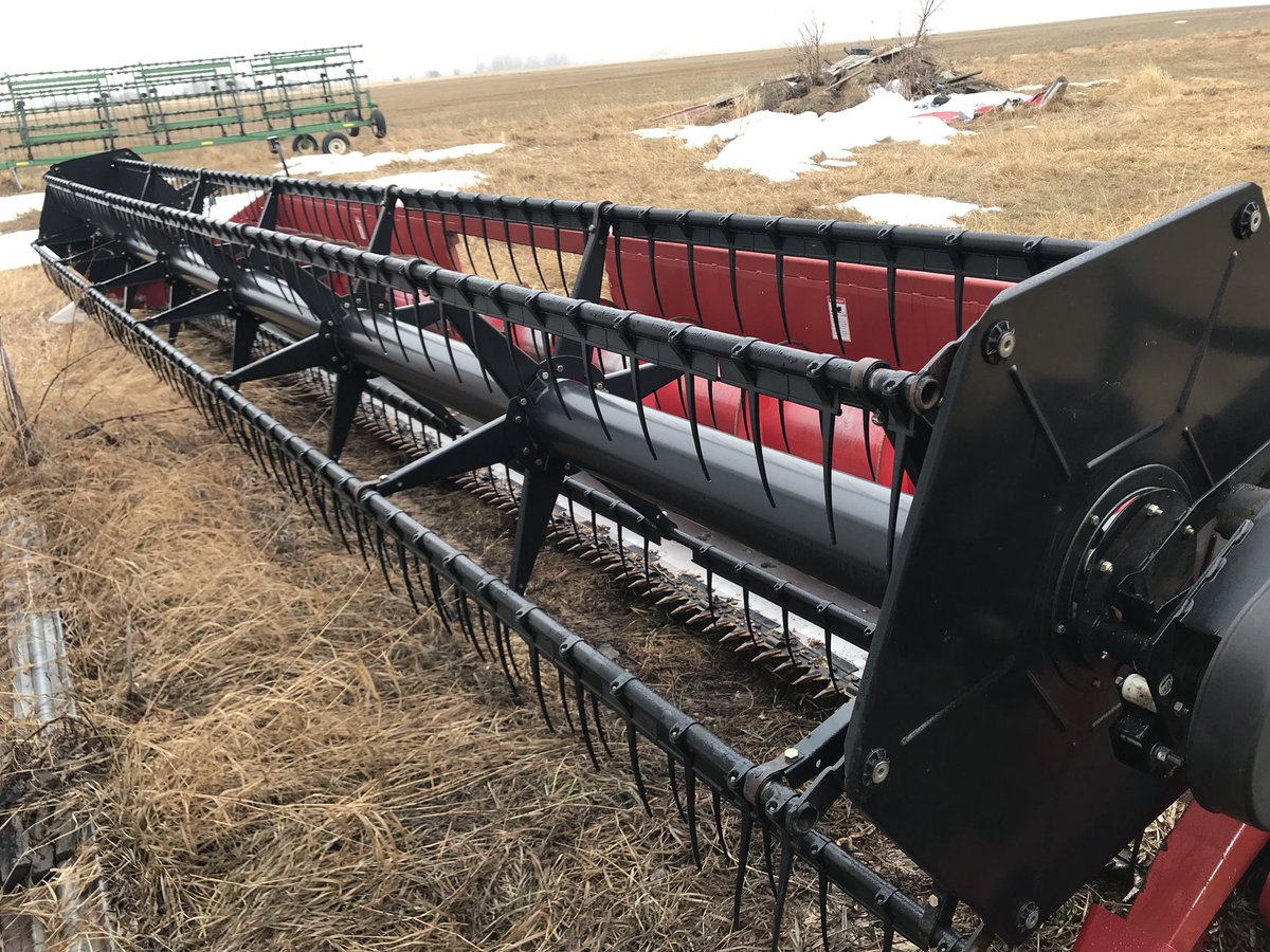 We are selling our 2006 Case IH 2020 flex header. 30 ft, replaced pickup fingers 2 years ago. Runs great, just upgraded to a Draper. Asking $14500 and are willing to give $200 to whoever’s retweet finds a buyer! #westcdnag