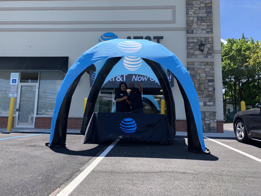 JarinnaB's tweet photo. Portables is officially open in the #OneNYNJ #AStoreisBorn #growth #ARGrowth @shasriq @gonty_13 @_Shelley_G @ChristalConn @TonyGPortables @ETambaPortables @ATTPortablesWB @JakeAraghi @KeavonMokhtari @ATTPortablesEVD @elthonmunoz 🥳 this staff is engaged and ready to go 💰 🔥 https://t.co/5VzXMyR5XN