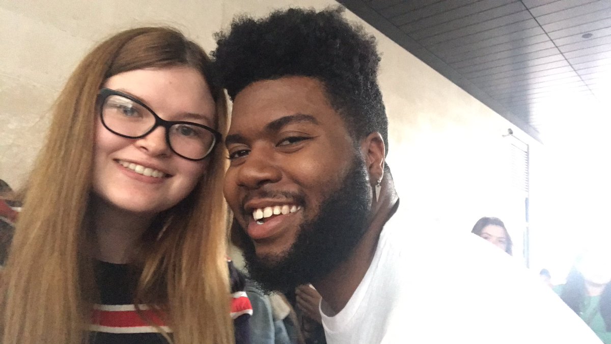 khalidiots's tweet photo. round two🥺🥰 i love you so much 
@thegreatkhalid https://t.co/N7SyIDt1Jr