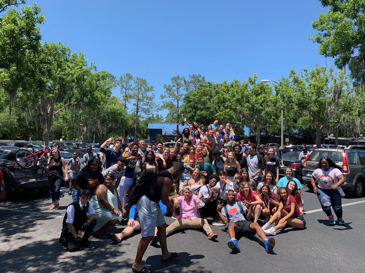 ...and in the blink of an eye #seniorslastday #ClassOf2019