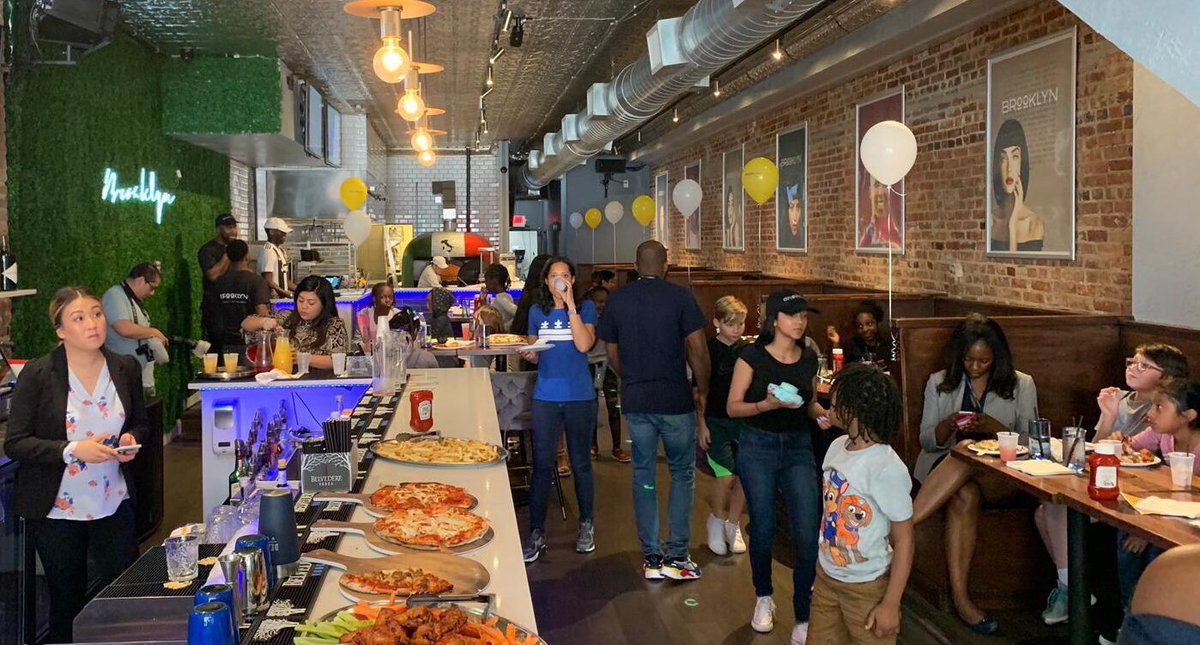 dcmonc's tweet photo. Dir. @shawnjtownsend and Ms. Virginia Ali, founder &amp; owner of @benschilibowl, stopped by @BrooklynonU’s “We be Lunching Event” to support @garrisondcps’s student academic achievements! #dcnightlife @dcps https://t.co/5S7Nh7zIha