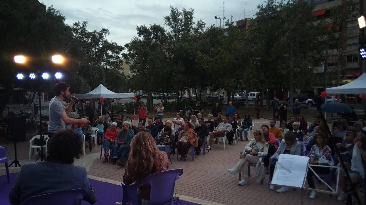 unidespodem's tweet photo. Muchísimas gracias a todos por venir, os agradecemos todo el apoyo que nos regaláis cada día, aún con la lluvia... ¡Gracias!
#UnaNovaAlacant https://t.co/m8milnwavF