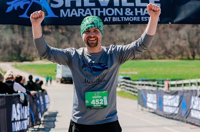 AvlMarathon's tweet photo. Finishing this week strong πͺ and ready for the weekend!! Wishing you all a happy and safe Memorial Day Weekend πΊπΈ
#finishstrong #tgif #happyweekend #memorialdayweekend #runningintotheweekendlike #readyfortheweekend #fridayvibes #runstrong #avlmarathonFinishing this week stro⦠https://t.co/sCYfbSihpr