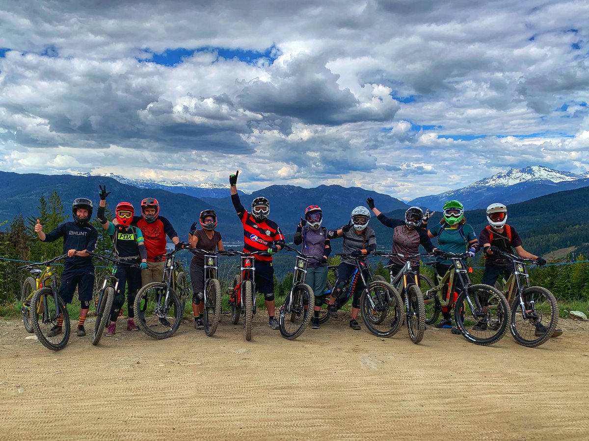 KristyJahnSmith's tweet photo. Thanks for making stop to capture the moment @jaimestein Great couple of days connecting with old colleagues and meeting new ones. It’s all better on a bike! #WhistlerBike19 https://t.co/w1EQHJ7u0b