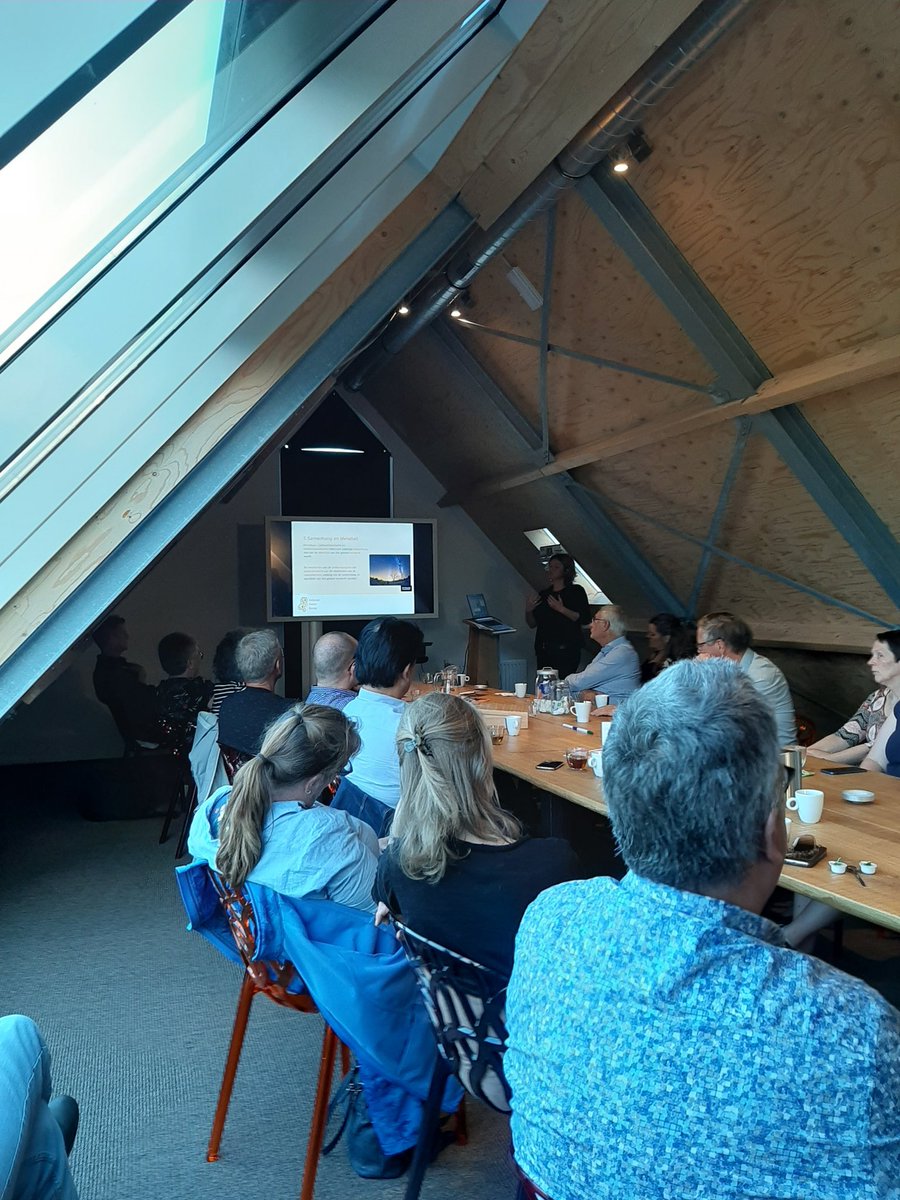 Op werk bezoek bij Natuurmonumenten , Drents Friese wold.  Ooststellinwerfsbelang Is erbij