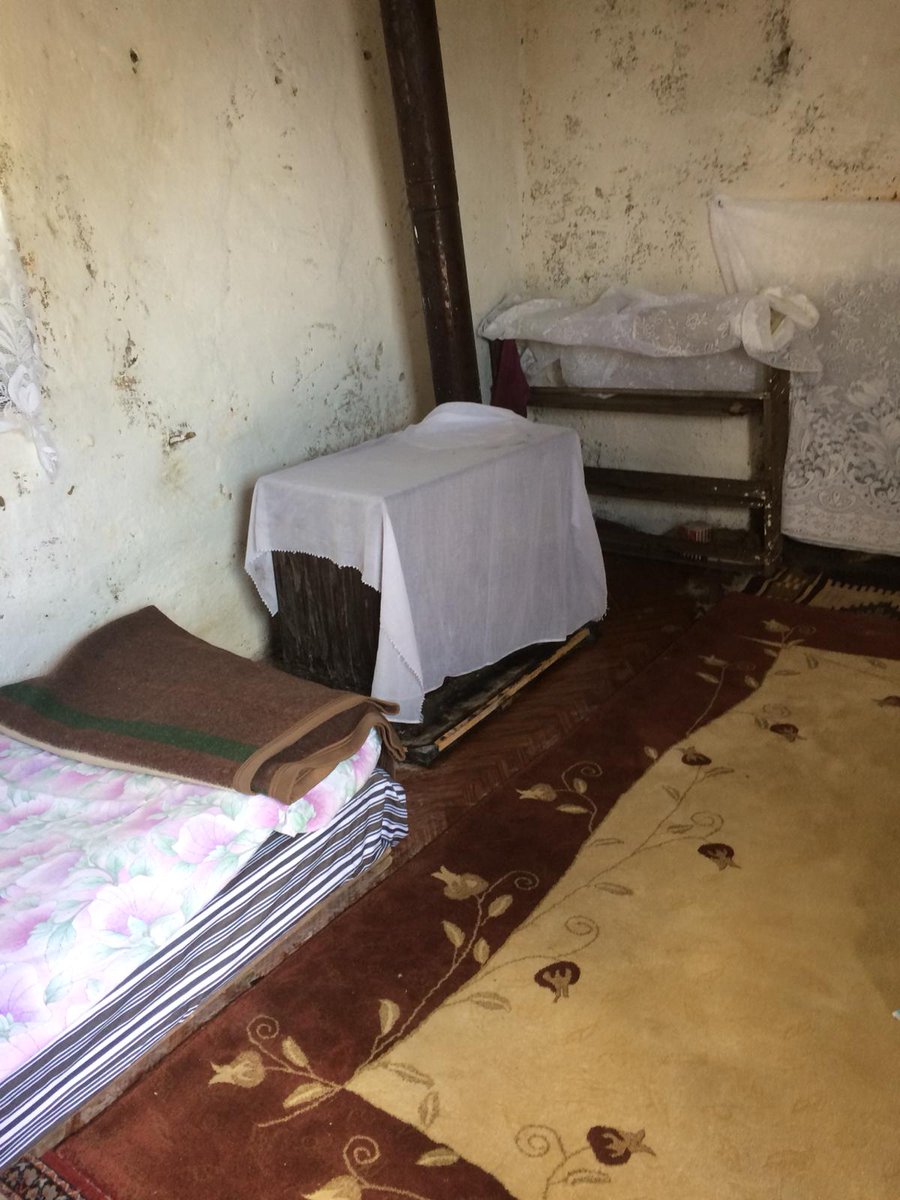 Devletimizin  gülen yüzü ve şefkat eli olan Kaymakamlığımız S. Y. D. Vakfı tarafından hayata geçirilen "Yalnız Değilsiniz" projesiyle  yaşlılarımızın   kişisel  bakım ve yemek  ihtiyaçlarını  karşılaken bir yandan da onlara  sağlıklı   yaşam alanları oluşturuyoruz.<a href="/brahim_elagoz/">İbrahim Elagöz</a>