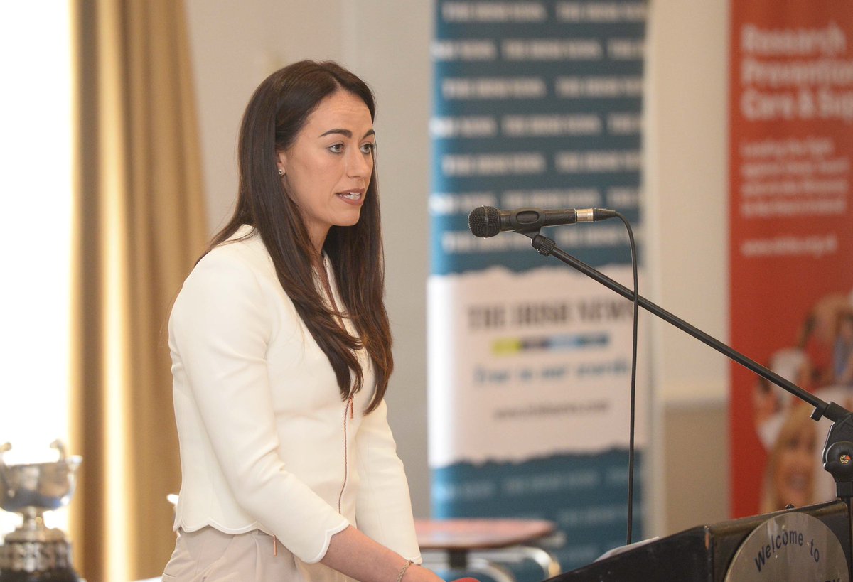 JohnBrollyJB's tweet photo. Really inspiring speech from @ClonduffGAC & @OfficialDownGAA Paula O’Hagan sharing her passion for playing & coaching. Congratulations to all the Irish News School, Club & Volunteer Award winners 🏆#IrishNewsSCV https://t.co/0szlEPyLaN