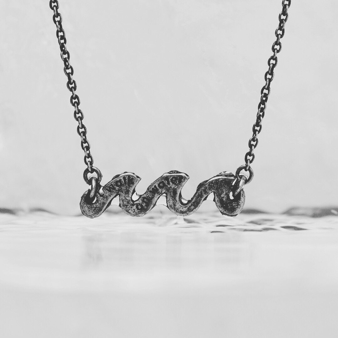 o mar que me assusta é o lugar para o qual fui feito. Foi neste mar que minha história se encheu de sentido, que minhas habilidades se traduziram em chamado e minha hesitação se transformou em coragem. CORDÃO PEDRO wad.com.br