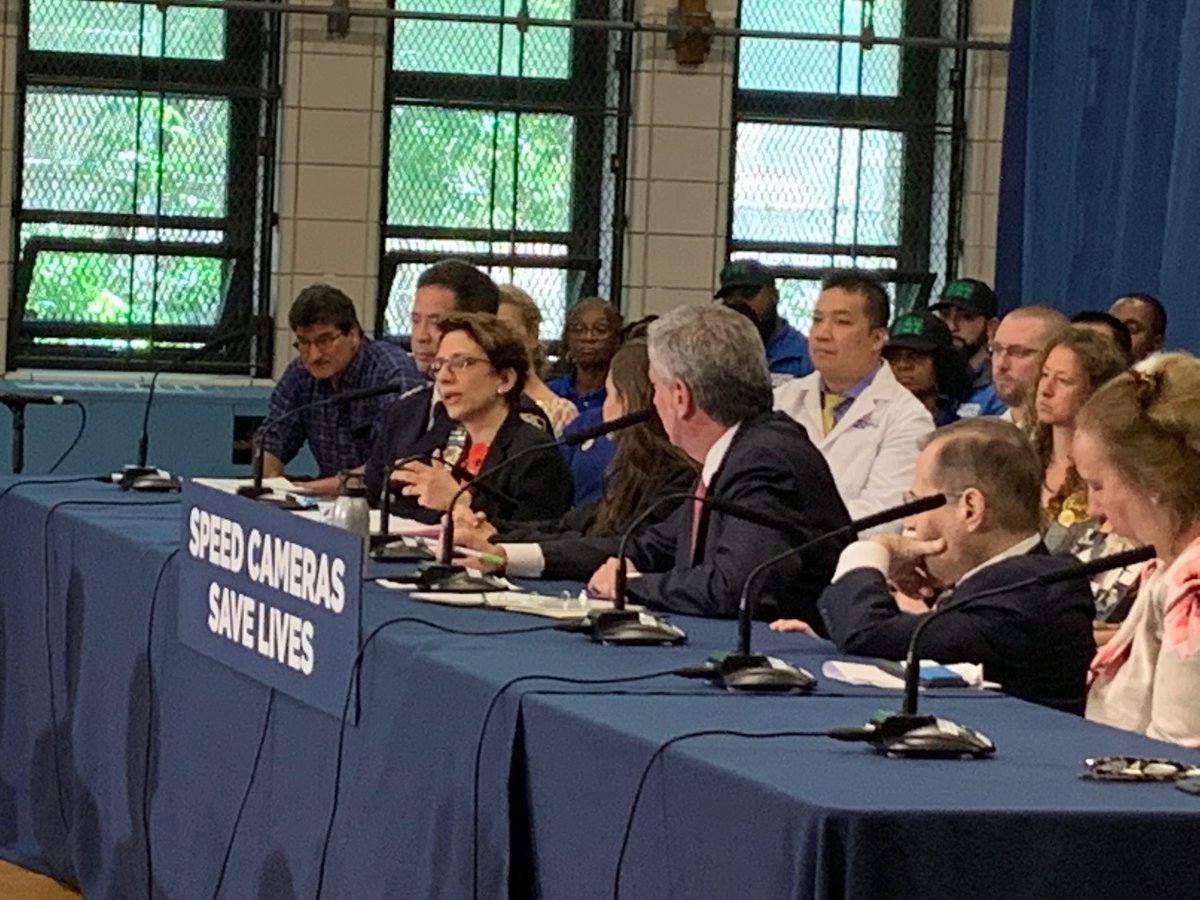 elizabethcaputo's tweet photo. Street cameras=street safety. At #UWS announcement today - thx @NYCMayor @NYC_DOT @NYPDTransport @agournardes for making this a citywide priority. Our @CB7Manhattan work continues! cc @galeabrewer @HelenRosenthal @NYC_SafeStreets #PS199 https://t.co/GHVAs4mmaq
