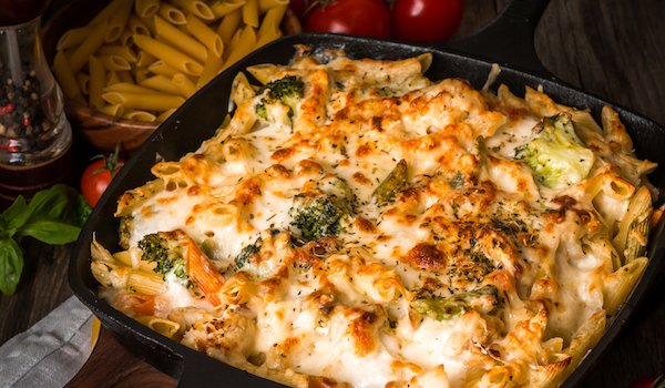 Work_It_Mom's tweet photo. 13 chicken dinners your whole family will absolutely love! https://t.co/KJzlKTvPeI https://t.co/pPTE4ZnMuN