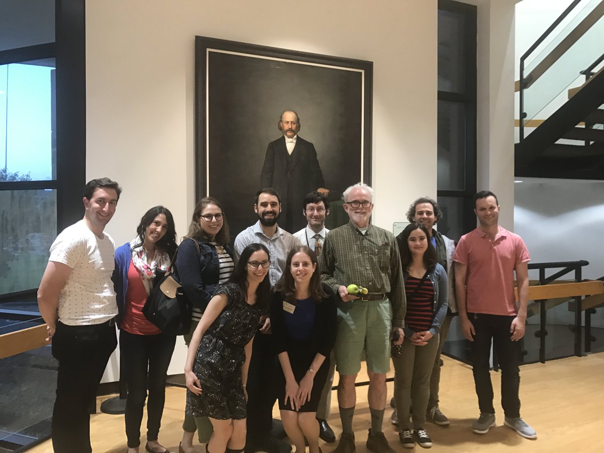 and quizzed teams of young professionals about the fascinating lives of noteworthy Jewish Americans.

Everyone was a winner at this terrific event! (2/2)